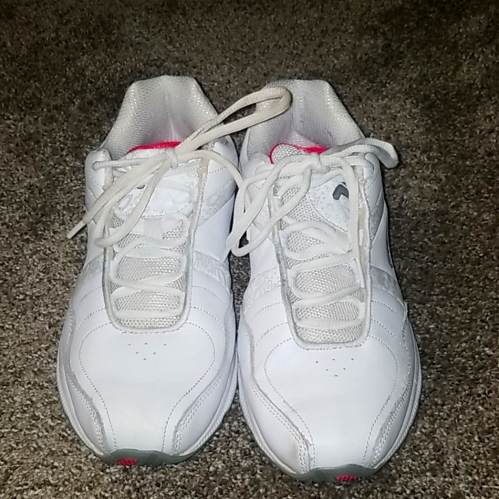 Women's Fila sneakers